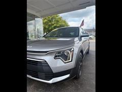 2023 Kia Niro 