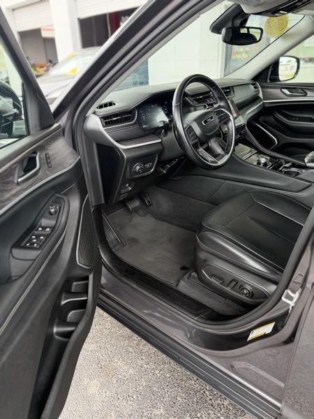 Jeep Grand Cherokee Limited 2WD 2022