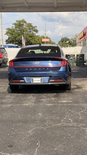 Hyundai Sonata SE 2021