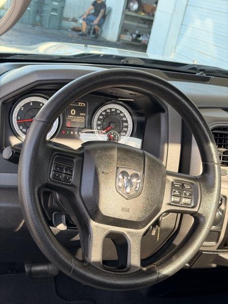 Ram 1500 photo 8