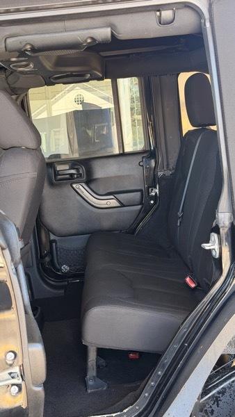 Jeep Wrangler Unlimited Sport 4WD 2014