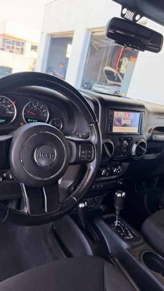 Jeep Wrangler Unlimited Sport 4WD 2014