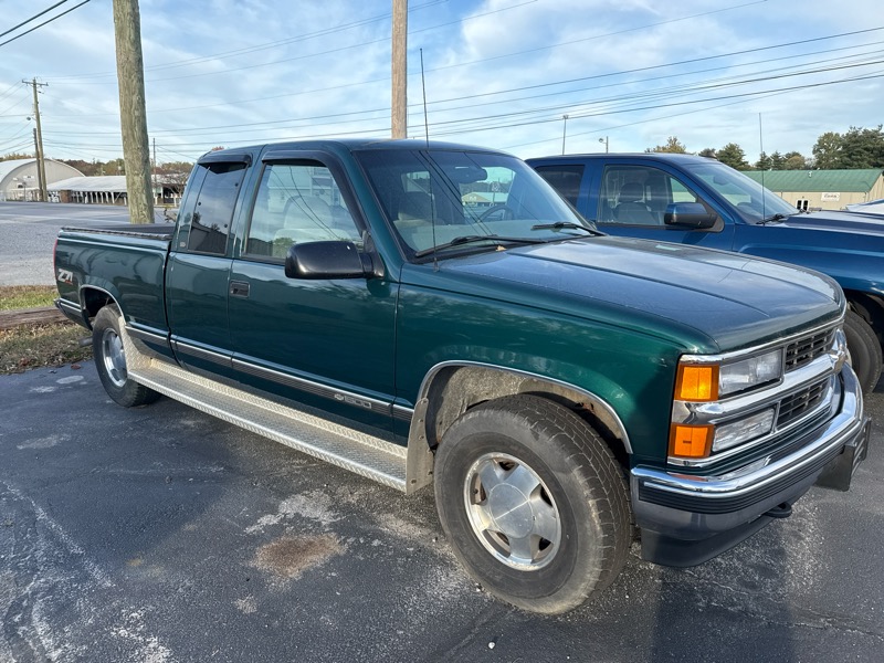 1998 Chevrolet C/K 1500 Ext. Cab 6.5-ft. Bed 4WD