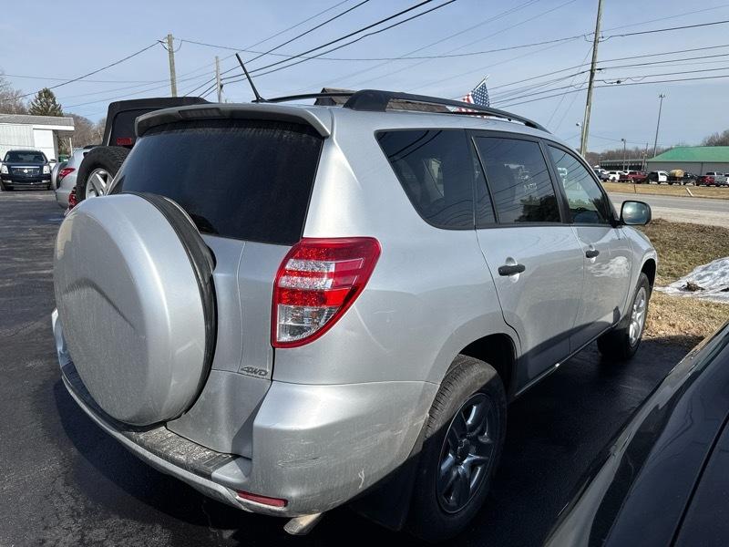 Toyota RAV4 Base I4 4WD 2011