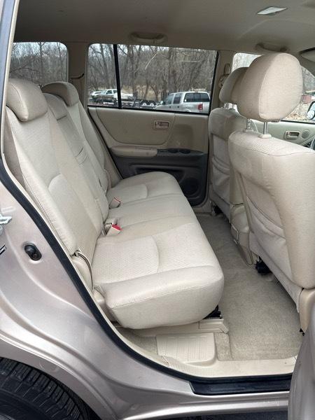 Toyota Highlander V6 4WD 2004