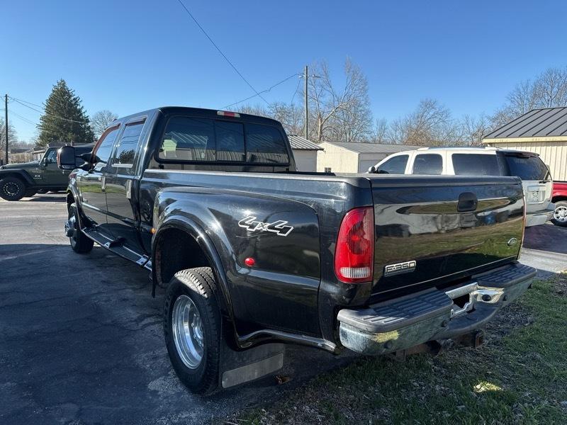 Ford F-350 SD XL Crew Cab 4WD DRW 2006