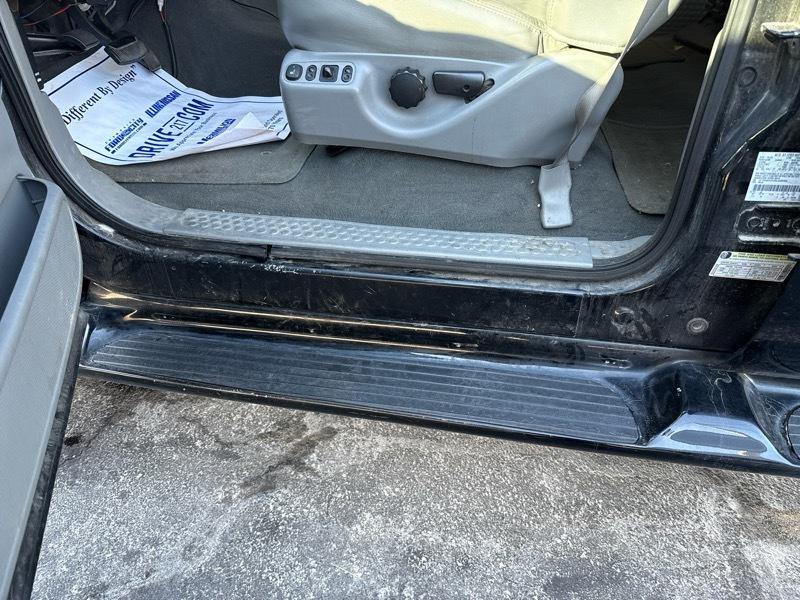 Ford F-350 SD XL Crew Cab 4WD DRW 2006