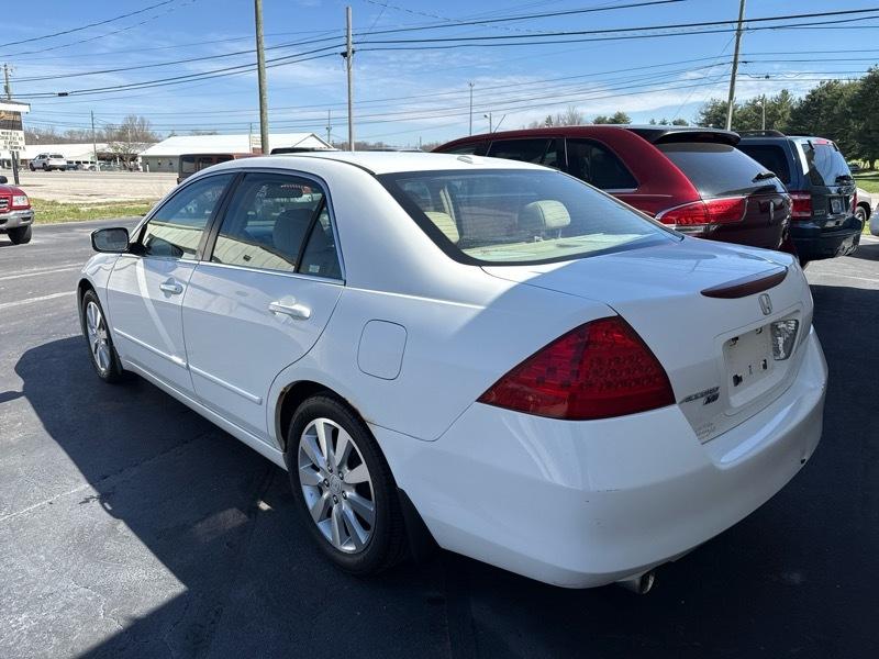 Honda Accord EX V-6 Sedan AT w/ XM Radio 2006