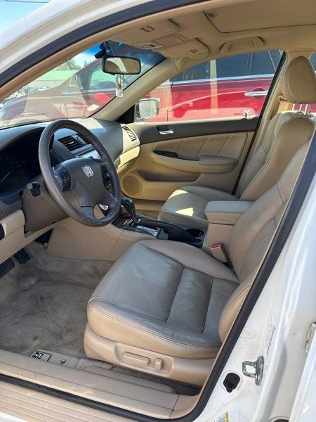 Honda Accord EX V-6 Sedan AT w/ XM Radio 2006