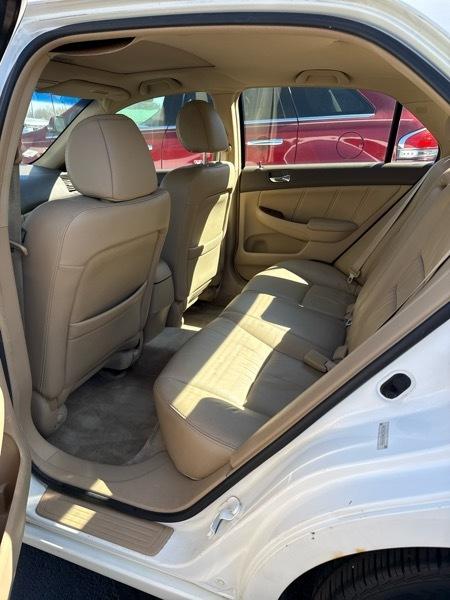 Honda Accord EX V-6 Sedan AT w/ XM Radio 2006