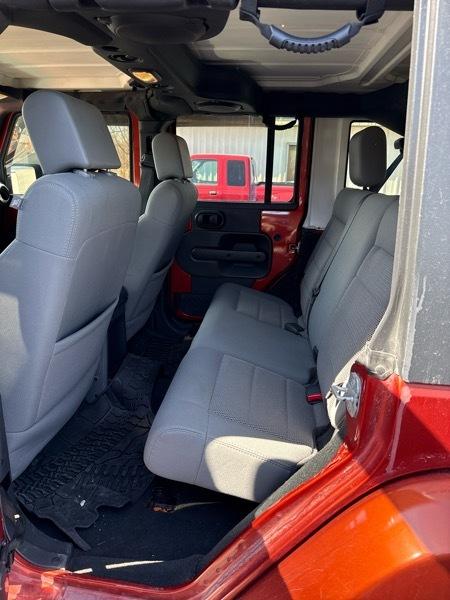 Jeep Wrangler Unlimited Sahara 4WD 2009