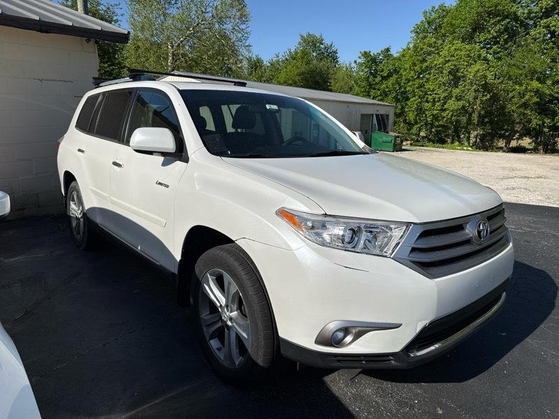 Toyota Highlander Limited 4WD 2011