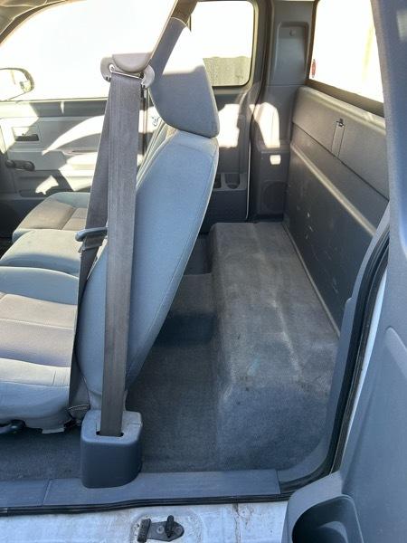Dodge Dakota ST Club Cab 2WD 2005
