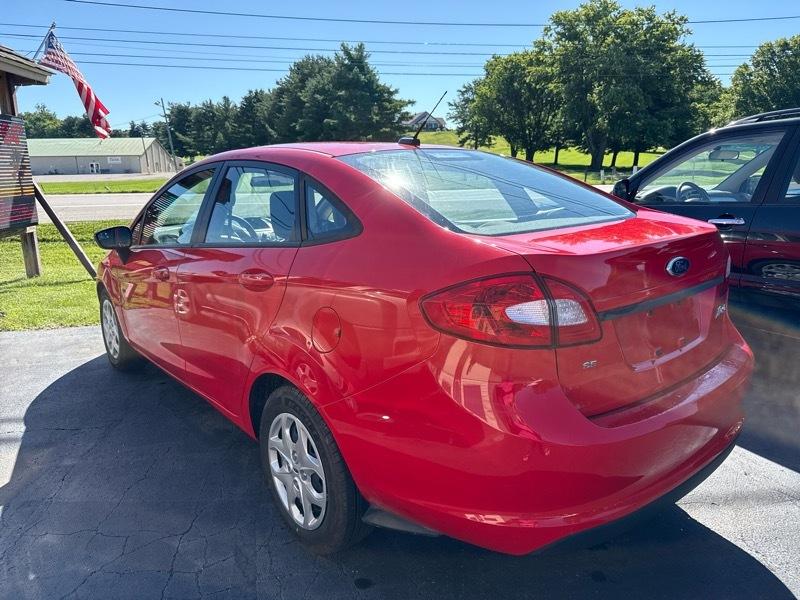 Ford FIESTA SE  2012