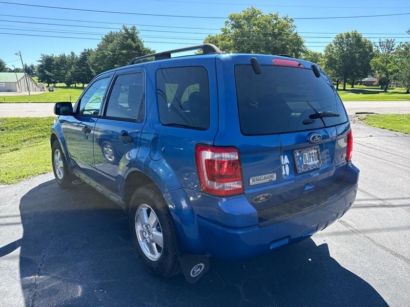 Ford Escape XLT 4WD 2012