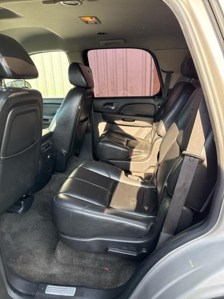 GMC Yukon SLE-1 2WD 2007