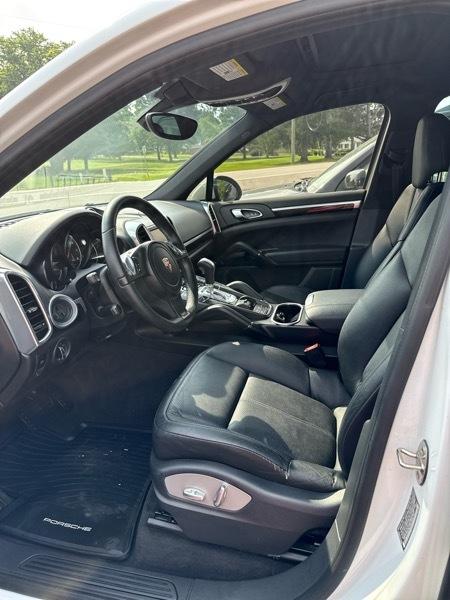 Porsche Cayenne AWD 2014