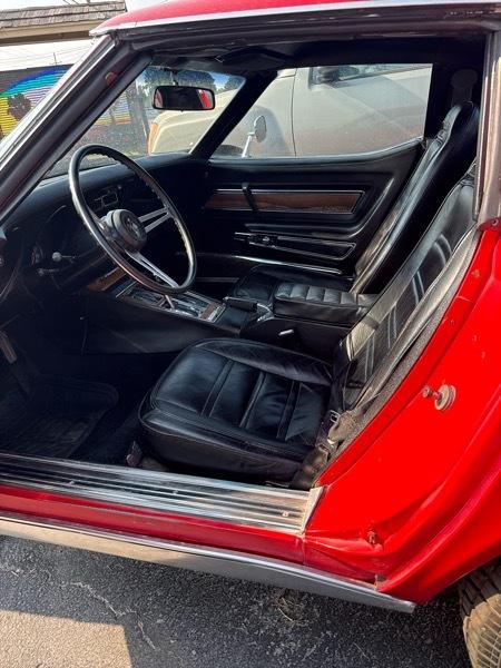 Chevrolet Corvette  1975