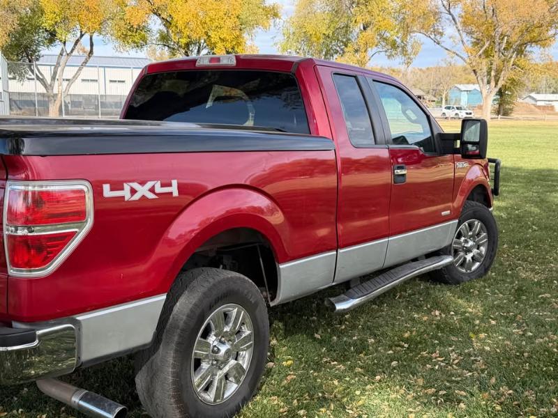 Ford F-150 XL SuperCab 8-ft. Bed 4WD 2012