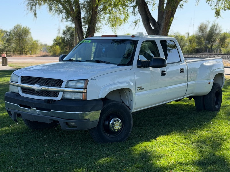 2004 Chevrolet Silverado 3500 Work Truck Crew Cab 4WD