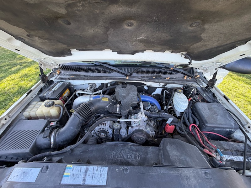 Chevrolet Silverado 3500 Work Truck Crew Cab 4WD 2004