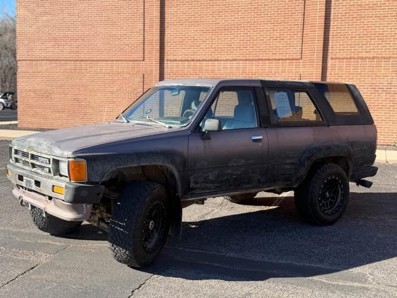 Toyota 4Runner SR5 4WD 1988