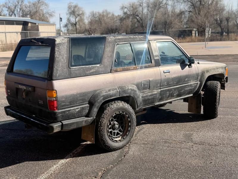 Toyota 4Runner SR5 4WD 1988