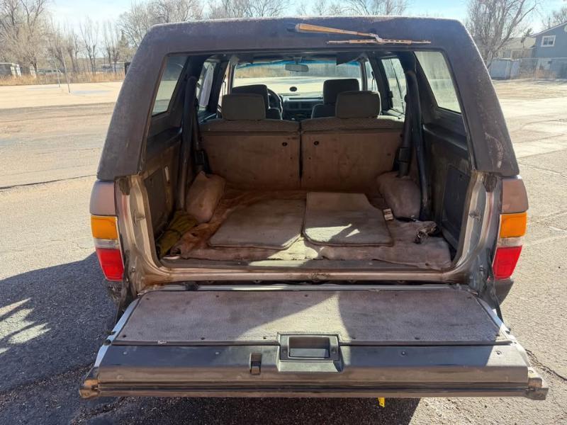 Toyota 4Runner SR5 4WD 1988