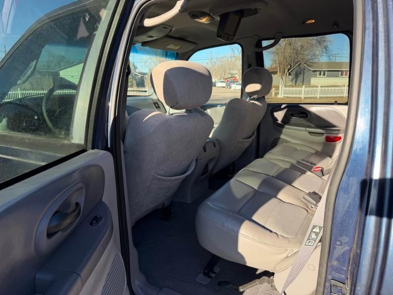 Ford F-150 XLT SuperCrew Short Bed 4WD 2002