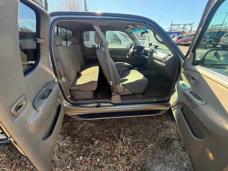 Toyota Tundra SR5 Access Cab 2WD 2003