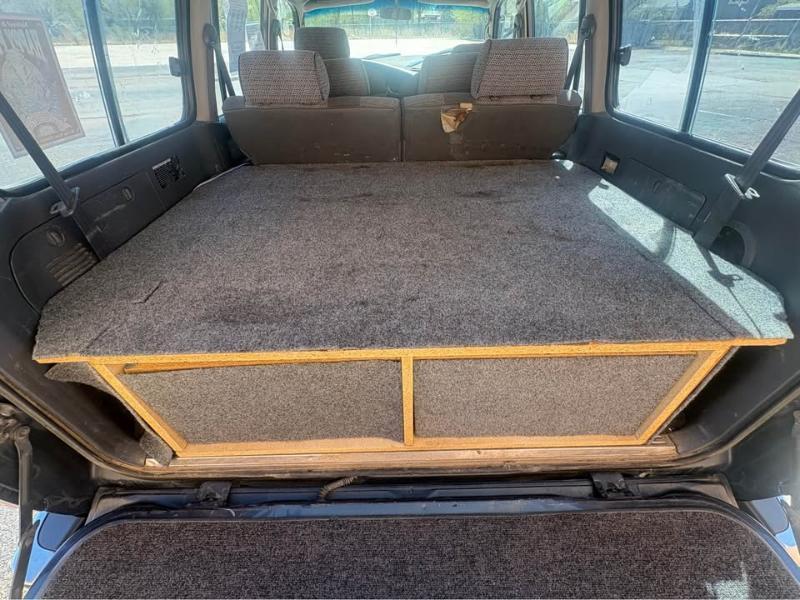 Toyota Land Cruiser 4WD 1992