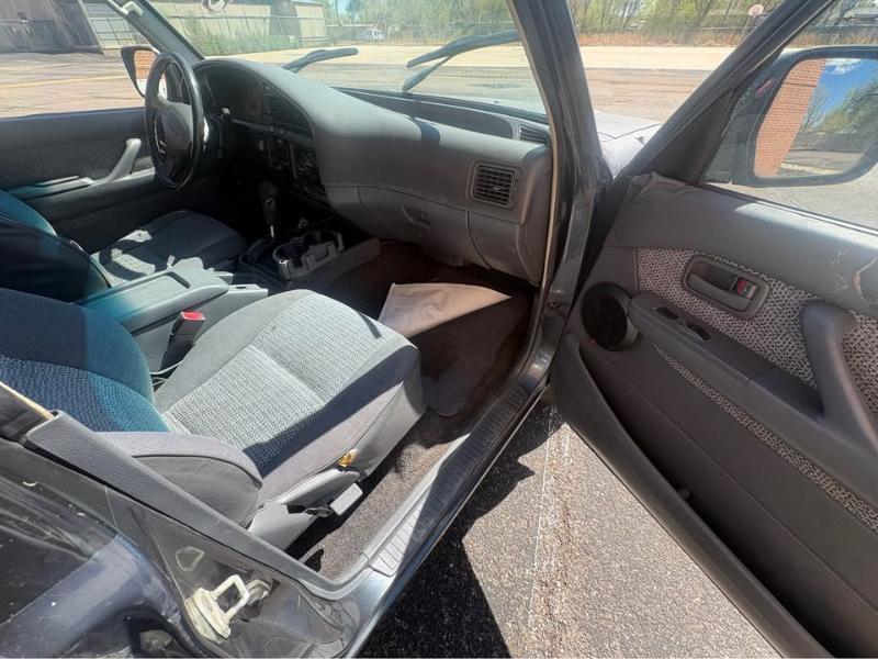 Toyota Land Cruiser 4WD 1992