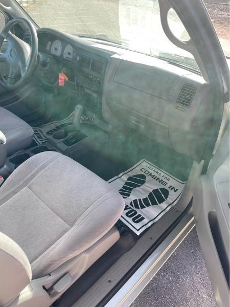 Toyota Tacoma PreRunner Double Cab V6 2WD 2002