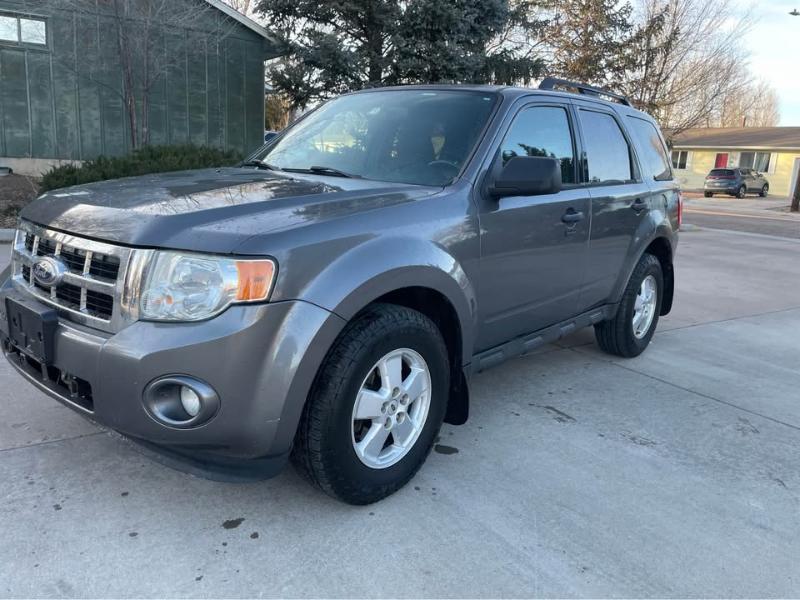 Ford Escape XLT 4WD 2012