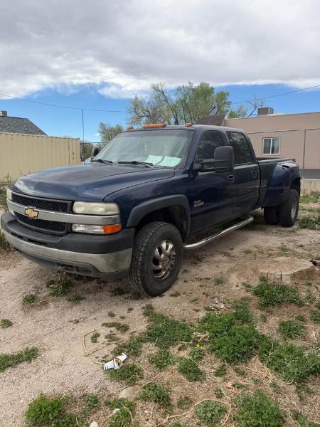 Chevrolet Silverado 3500 LS Crew Cab 4WD 2002
