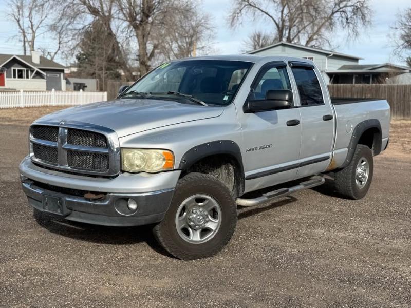 Dodge Ram 2500 ST Quad Cab 4WD 2004