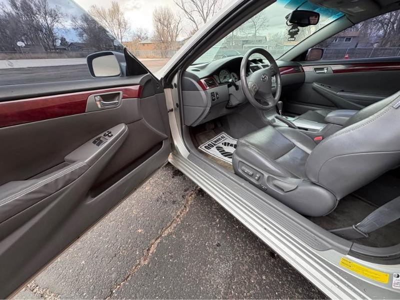 Toyota Camry Solara SE 2004