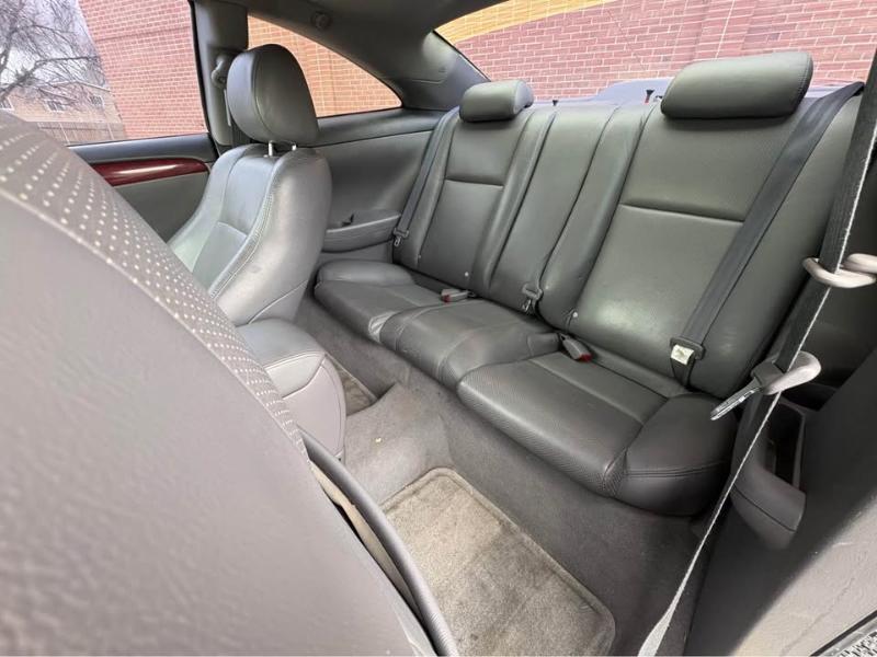 Toyota Camry Solara SE 2004