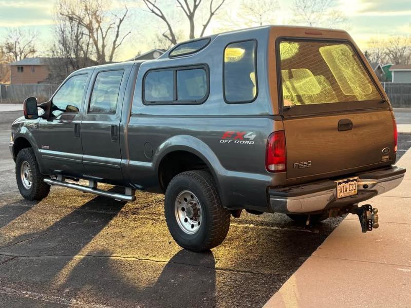 Ford F-250 SD XL Crew Cab 4WD 2003