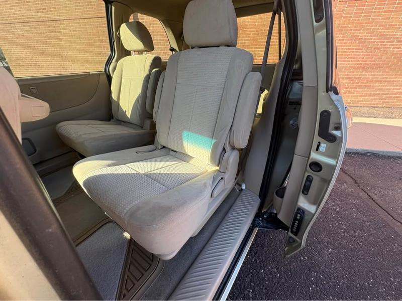 Mazda MPV LX-SV 2005