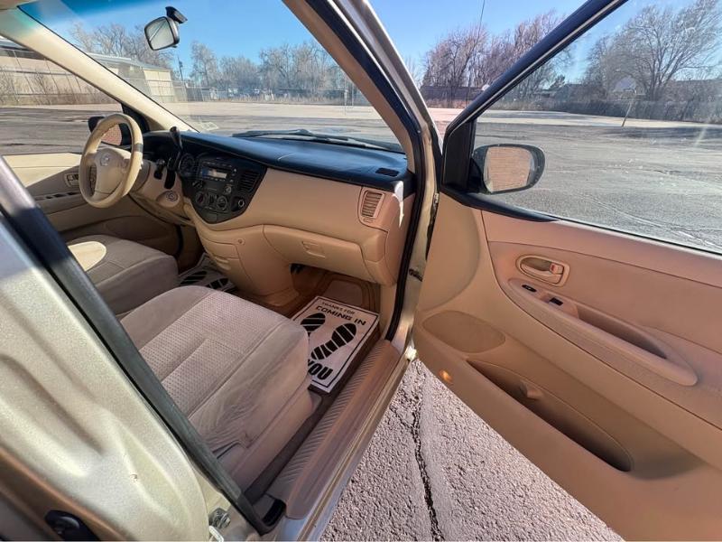 Mazda MPV LX-SV 2005