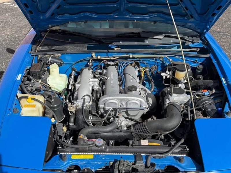 Mazda MX-5 Miata Base 1990