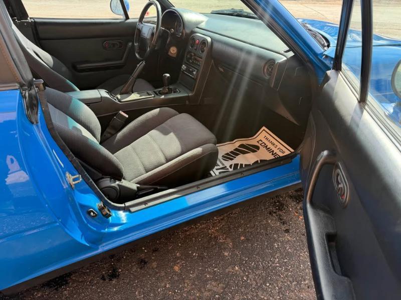 Mazda MX-5 Miata Base 1990