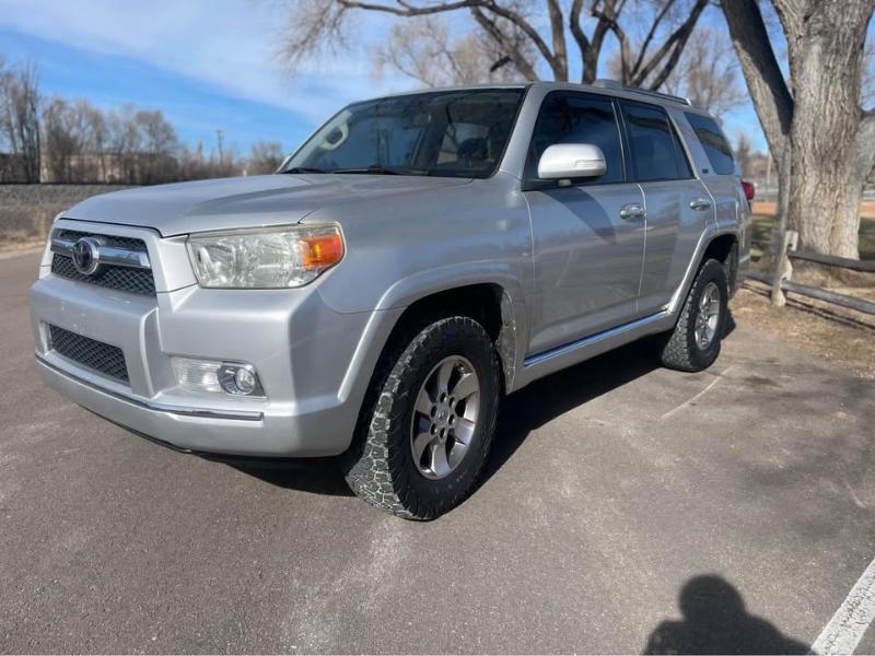Toyota 4Runner SR5 4WD 2011