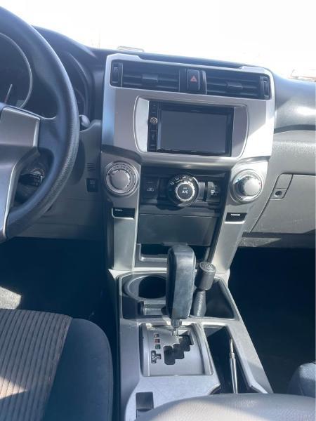 Toyota 4Runner SR5 4WD 2011