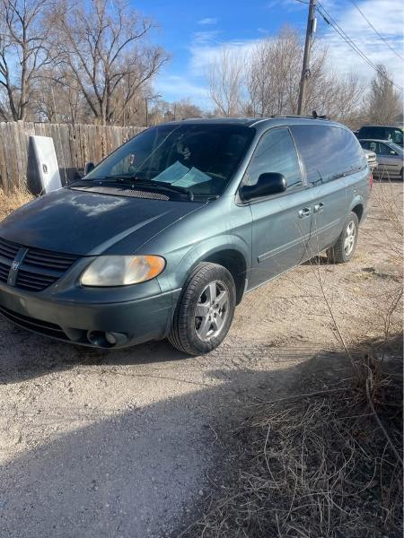 Dodge Grand Caravan SXT 2005