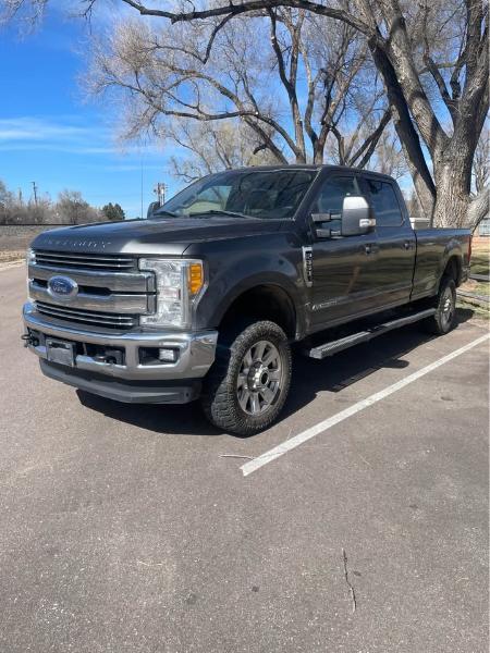 Ford F-350 SD Lariat Crew Cab Long Bed 4WD 2017