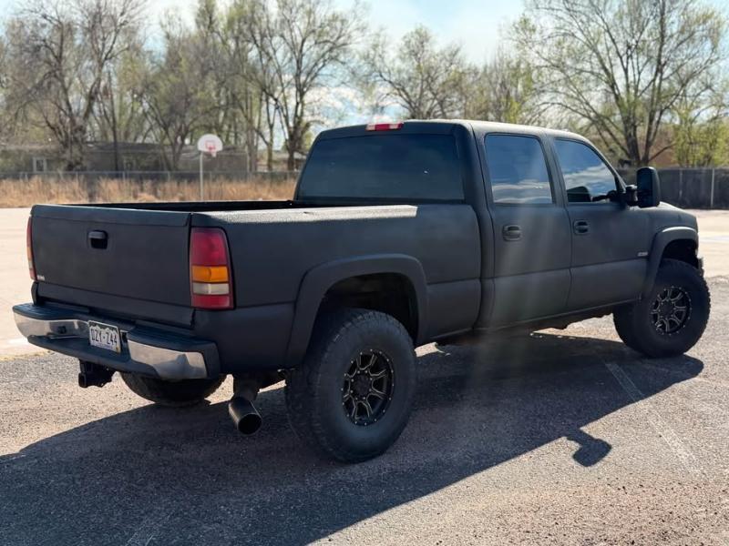 GMC Sierra 2500HD Work Truck Crew Cab Long Bed 4WD 2004