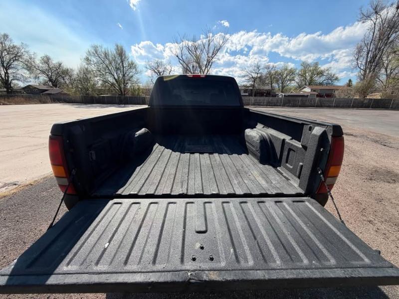 GMC Sierra 2500HD Work Truck Crew Cab Long Bed 4WD 2004