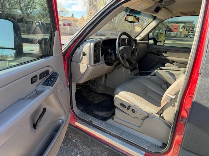 GMC Sierra 2500HD Work Truck Crew Cab Long Bed 4WD 2004